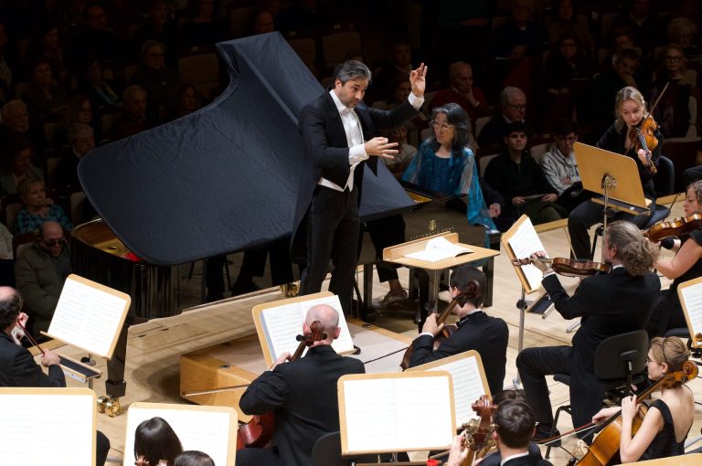 LA ORQUESTA NACIONAL DE ESPAÑA (ONE), DIRIGIDA EN EL SINFÓNICO 09 POR DAVID AFKHAM, MATINAL CON BEETHOVEN Y ALEXANDER VON ZEMLINSKY.