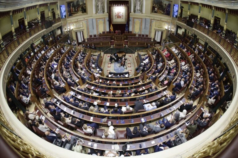 PAU CASALS, SU VOZ Y SU TRAYECTORIA MUSICAL Y HUMANA, LLEVAN AL CONGRESO UN NECESARIO MENSAJE DE PAZ